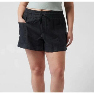 NWT Athleta Cabo Linen 4 inch Short size 14 Black travel vacation